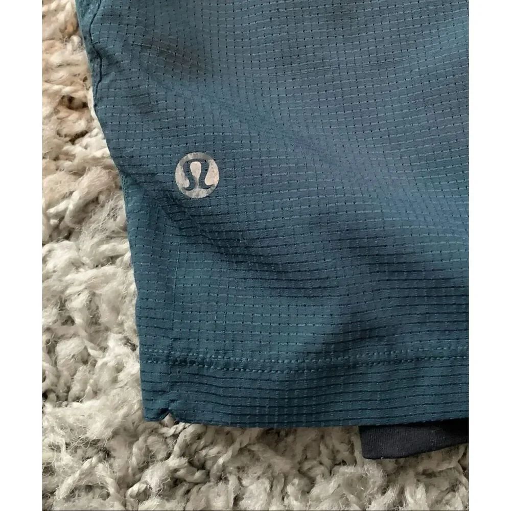 Lululemon T.H.E Pace Breaker blue 6” LINED BATHING SUIT gym SHORTS sz S - Picture 7 of 9